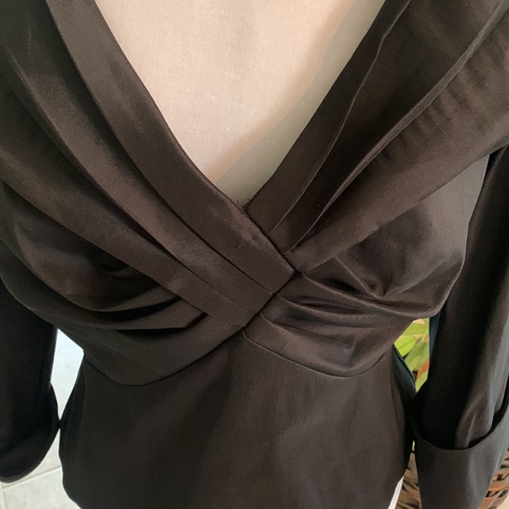Black taffeta top perfect for the holidays - Picture 2 of 7